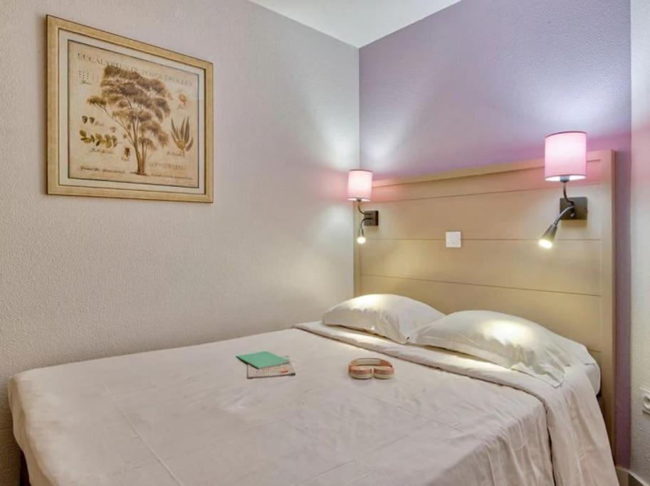 Superbe Appartement 50M De La Plage En Bord De Mer Ιέρ Εξωτερικό φωτογραφία
